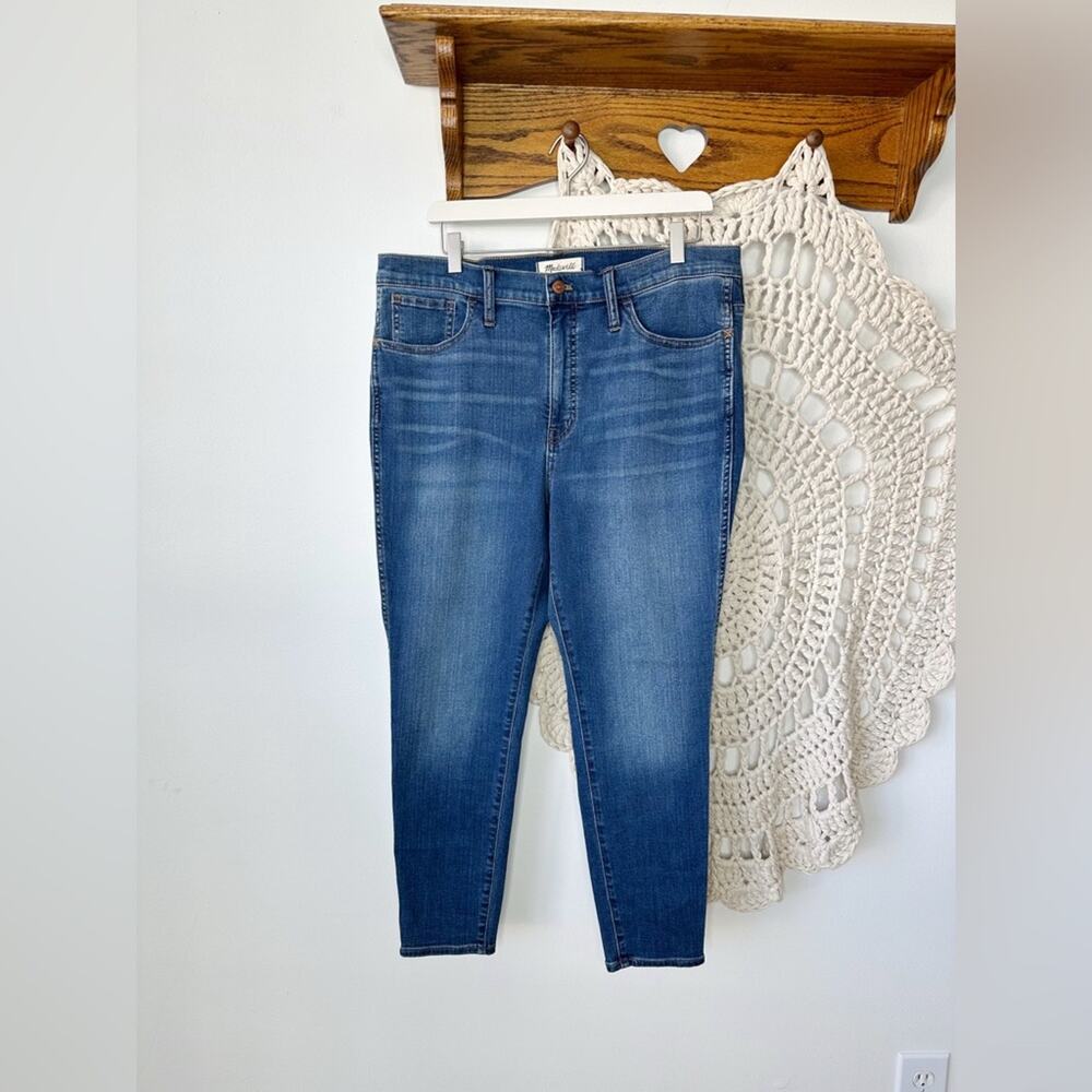 Madewell 10” Roadtripper Skinny Jeans Size 14/32 Petite